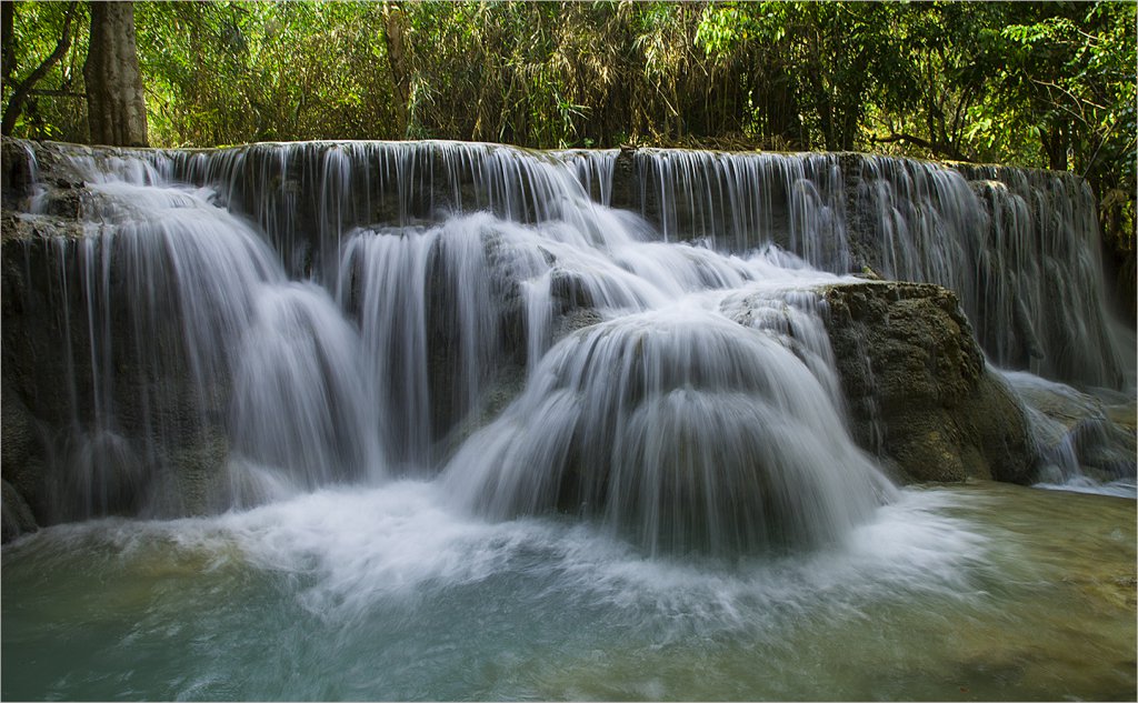 Linda Kotzenberg - Laos liquid blue
